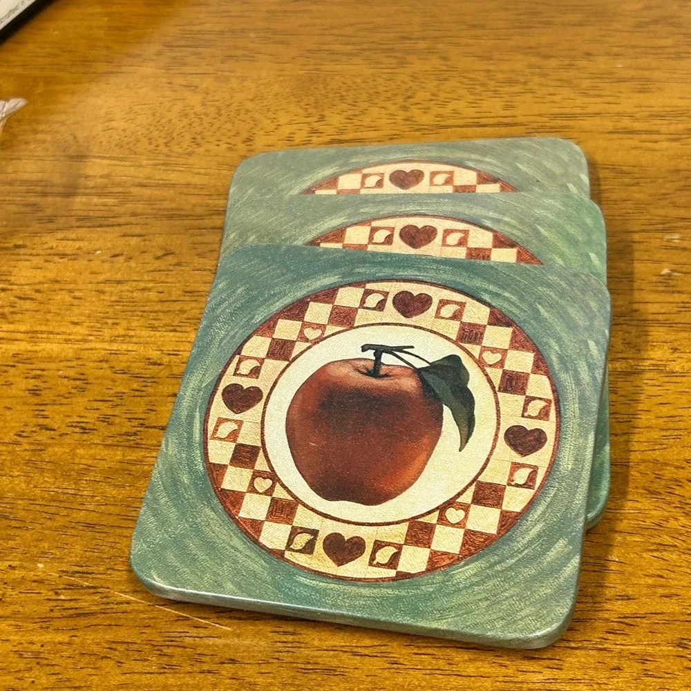 Nobel Hall Farm Fruit Coasters Set of 6 Apple Design Green Red Cottage